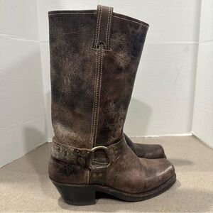 Frye Women’s Square Toe Harness 2R Distressed Boots 8M Equestrian